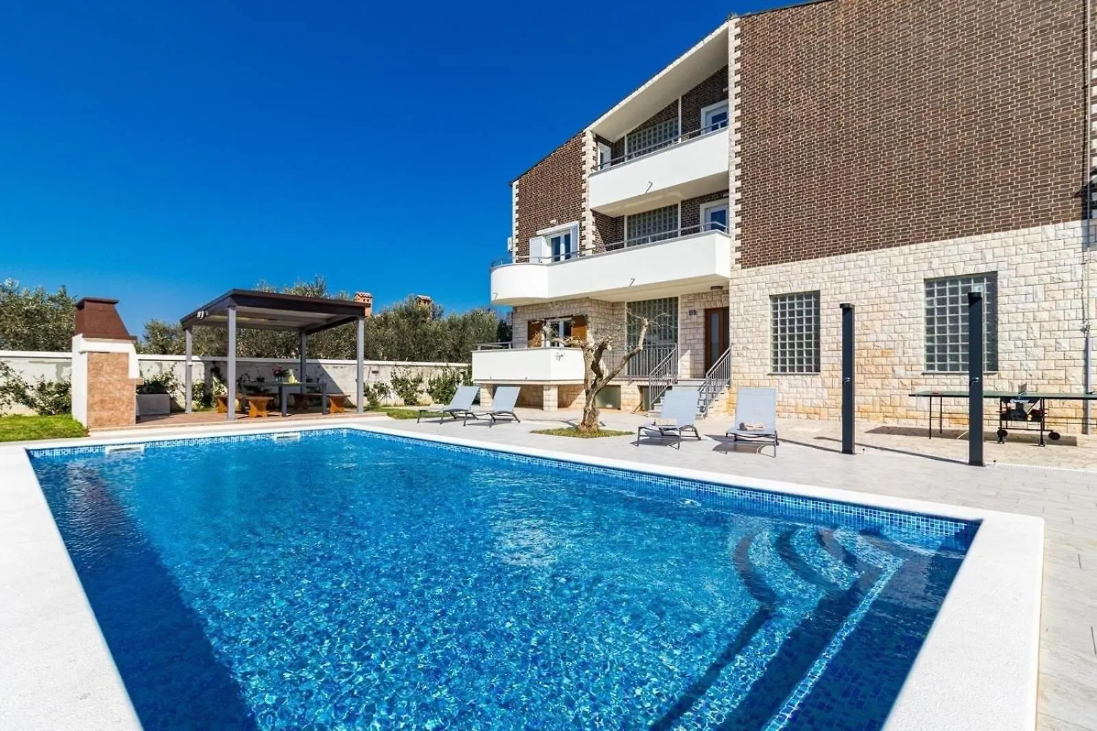 Ferienhaus Fuer 12 Personen In Fazana-Surida, Istrien Istrische Riviera Valbandon Holiday home